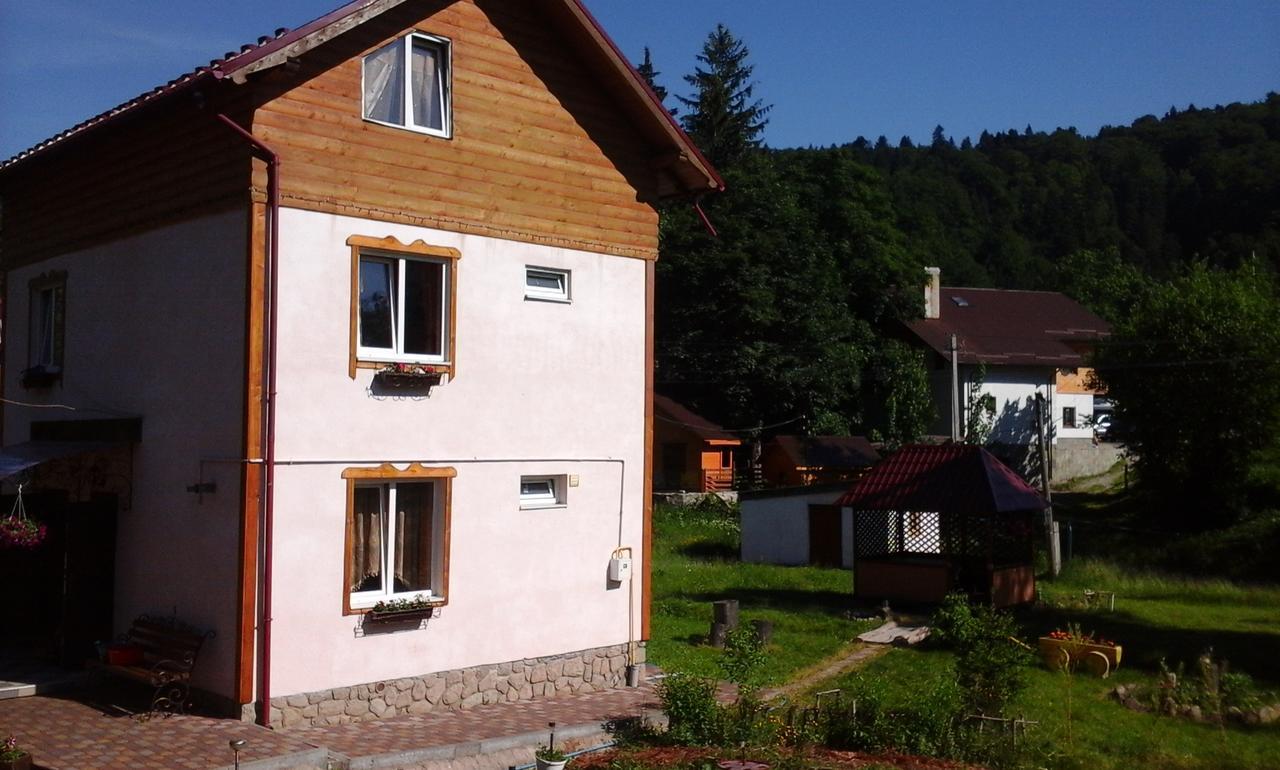 U Pana Ivana Yaremche Exterior photo
